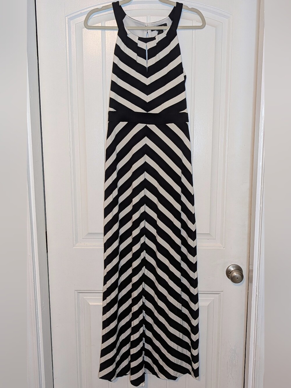 White House Black Market Black and White Chevron Striped Sleeveless Maxi Dress
